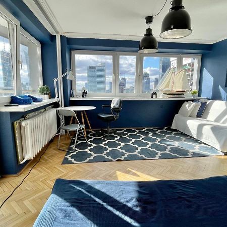 Super Apartament BLUE Ścisłe Centrum Dwie Linie Metra Netflix WiFi 300 Mbs Panorama Miasta Varşovia Exterior foto