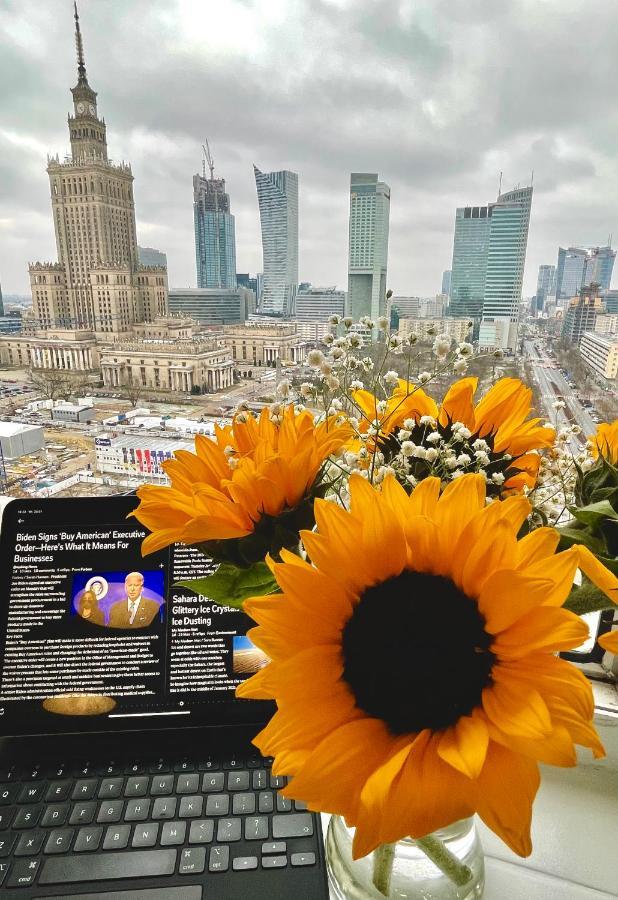 Super Apartament BLUE Ścisłe Centrum Dwie Linie Metra Netflix WiFi 300 Mbs Panorama Miasta Varşovia Exterior foto